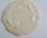 Foto del paso 8 de la receta: Pastelitos de hojaldre rellenos con natillas y ciruelas en almíbar