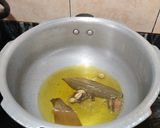 A picture of step 1 of BROCCOLI PULAO in COOKER.