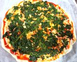 Foto del paso 3 de la receta Pizza de espinacas y queso con piñones