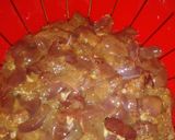 A picture of step 1 of Chicken liver fry masala.