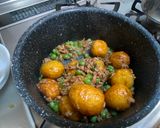 A picture of step 4 of Japanese Busy Mom’s Obento Lunch Box.