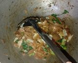 Foto langkah ke 6 dari resep Kwetiau Goreng.