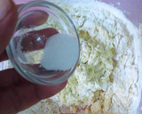 Foto del paso 5 de la receta: Roscones tiernos de leche, mantequilla y pepitas de chocolate