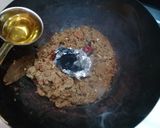 A picture of step 4 of Karhai khara Masala Qeema.