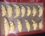 Foto del paso 16 de la receta: Medialunas de Papa una delicia de cocinemos como antes