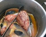 Hình bước làm 1 của món Ốc giác hấp gừng
