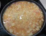 Foto del paso 5 de la receta: Tortilla de patatas rellena de bacon y queso