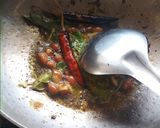 A picture of step 3 of Raw mango pulav.