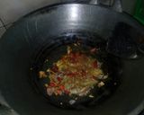 Foto langkah ke 6 dari resep Kerecek Genjer oncom.