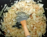 Foto del paso 2 de la receta: 🐔Pollo estofado con cebolla 🌰