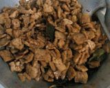 Foto langkah ke 4 dari resep Kering Tempe Pedas Manis.
