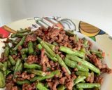 Foto langkah ke 4 dari resep Buncis Daging Cincang Sapi.