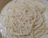 Foto langkah ke 4 dari resep 37. Spaghetti Carbonara (simple, eggless).