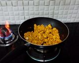 A picture of step 7 of Chicken Tikka Pizza.