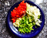 Foto del paso 2 de la receta: Pollo en pepitoria