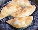 सूजी गुजिया (suji gujiya recipe in hindi) रेसिपी चरण 6 फोटो