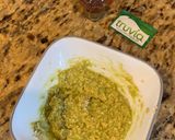 Foto del paso 3 de la receta: Waffle de palta (aguacate), avena y huevo
