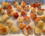 A picture of step 4 of Patatas Bravas.