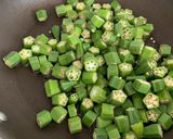 ભીંડા નું શાક (Bhinda Shak Recipe In Gujarati) રેસીપી સ્ટેપ2ફોટો