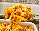 Foto del paso 13 de la receta: Macarrones con salchichas y chorizo, rellenos de queso