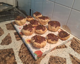 Foto del paso 11 de la receta: Muffins esponjosos de miel rellenos con dulce de leche🧁🧁