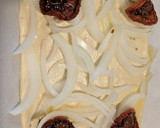 Foto del paso 5 de la receta: Focaccia con cebolla y huevo