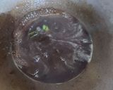 Foto langkah ke 3 dari resep Bubur sumsum lumer.