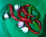 Foto langkah ke 1 dari resep Sambal Brambang Asem Solo.