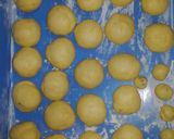 Foto langkah ke 5 dari resep Donat Ubi.