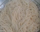 एग नूडल्स (Egg noodles recipe in hindi) रेसिपी चरण 2 फोटो