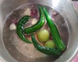 Foto langkah ke 2 dari resep Ayam Masak Cabe Ijo.