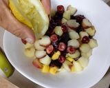 Foto del paso 5 de la receta: Ensalada de frutas especiada