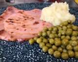 Foto del paso 3 de la receta: Sajonia con puré casero y guarnición de guisantes