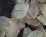 صورة لخطوة 1 من وصفة مسقعة بطاطا وبتجان 💕😍