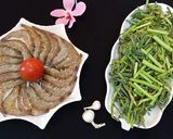 Hình bước làm 1 của món Rau rút (rau nhút) xào tôm