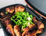 A picture of step 3 of Grilled chicken thighs and breasts.