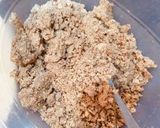 A picture of step 2 of Besan Burfi.