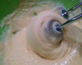 Foto del paso 4 de la receta: Torta cítrica al microondas con chips de chocolate