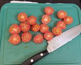 Foto del paso 2 de la receta: Tomates Mini Gratinados 😋 Deliciosa Merienda