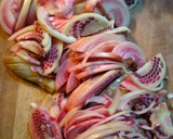 Foto langkah ke 1 dari resep Tumis Pindang Tongkol Kecombrang.