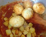 Foto langkah ke 3 dari resep Telur & Kentang Balado.