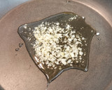 Foto del paso 3 de la receta: Merluza en Salsa Verde
