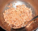 Foto del paso 1 de la receta: Croquetas de salmón con espinaca