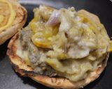 Foto del paso 8 de la receta: Sándwich🥙de berenjena,🍆calabacín y queso🧀crema🥯