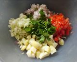 A picture of step 3 of Mixed Sprouts Chaat.