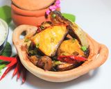 Hình bước làm 6 của món Cá Bớp Kho Ba Chỉ