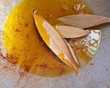 A picture of step 2 of Punjabi Paneer Masala.