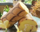 Foto langkah ke 6 dari resep Bolu Gulung Kembar #simpel,endolita# ("-").