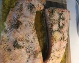 Foto del paso 4 de la receta: Salmón al horno con mantequilla y eneldo