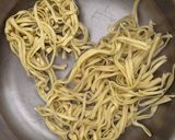 Foto langkah ke 4 dari resep Mie Kocok Bandung.